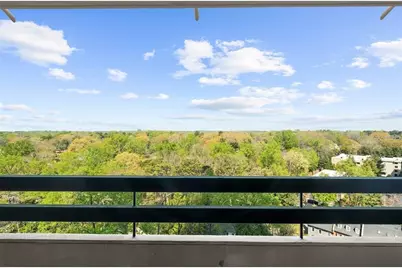 2660 Peachtree Road NW #16C, Atlanta, GA 30305 - Photo 37