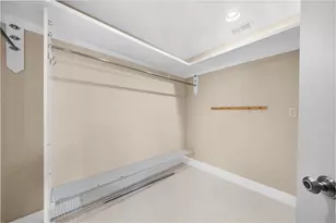 2660 Peachtree Rd NW, Atlanta, GA 30305 - Photo 49