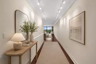 2660 Peachtree Rd NW, Atlanta, GA 30305 - Photo 3