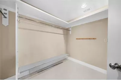 2660 Peachtree Road NW #16C, Atlanta, GA 30305 - Photo 37