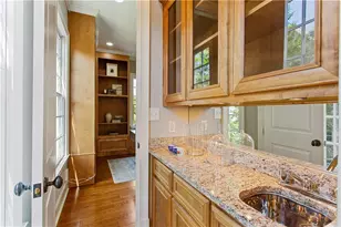 489 Rock Springs Rd NE, Atlanta, GA 30324 - Photo 19