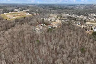 6147 Golf View Ct, Jefferson, GA 30549 - Photo 61