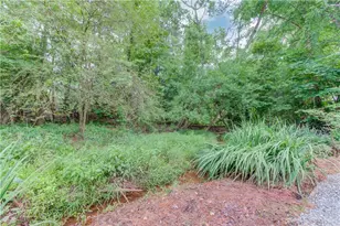 262 Sandhurst Ct, Suwanee, GA 30024 - Photo 33