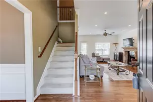 262 Sandhurst Ct, Suwanee, GA 30024 - Photo 11