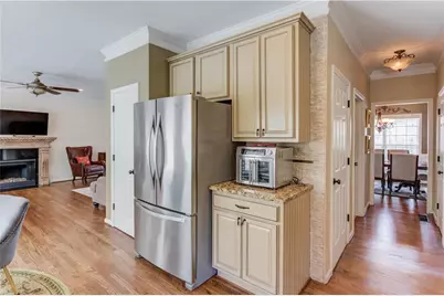 262 Sandhurst Court, Suwanee, GA 30024 - Photo 7