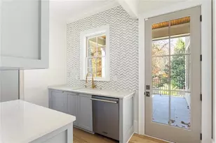 1345 Wesley Pkwy NW, Atlanta, GA 30327 - Photo 37