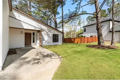 9383 Woodknoll Way, Jonesboro, GA 30238 - Photo 3