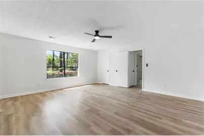 9383 Woodknoll Way, Jonesboro, GA 30238 - Photo 25