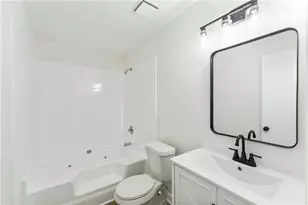 9383 Woodknoll Way, Jonesboro, GA 30238 - Photo 33