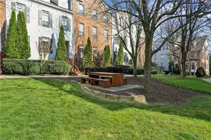 189 Le Gran Ct, Atlanta, GA 30328 - Photo 25