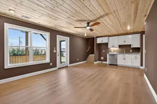 318 E 2nd St, Blue Ridge, GA 30513 - Photo 11