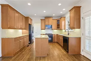 5742 Vinings Retreat Way SW, Mableton, GA 30126 - Photo 7