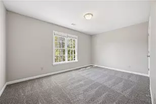 10560 Victory Gate Dr, Alpharetta, GA 30022 - Photo 11