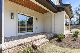 1123 Riverside Terrace, Gainesville, GA 30501 - Photo 7