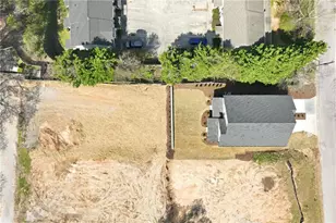 1123 Riverside Terrace, Gainesville, GA 30501 - Photo 9