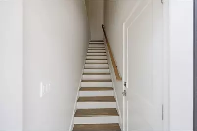 1123 Riverside Terrace, Gainesville, GA 30501 - Photo 17