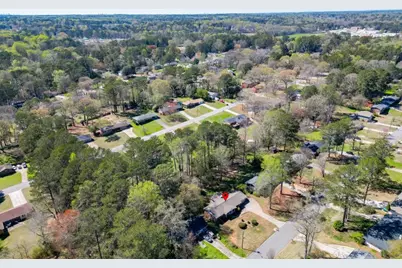 1301 Renee Drive SW, Lilburn, GA 30047 - Photo 35