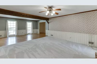 1301 Renee Drive SW, Lilburn, GA 30047 - Photo 11