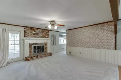 1301 Renee Drive SW, Lilburn, GA 30047 - Photo 9