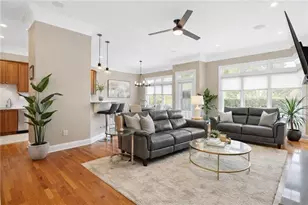 5452 Wentworth St, Sandy Springs, GA 30342 - Photo 5