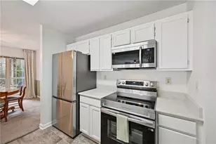 1006 Mill Pond Dr SE, Smyrna, GA 30082 - Photo 9