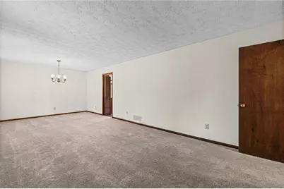 8918 Thornton Boulevard, Jonesboro, GA 30236 - Photo 5