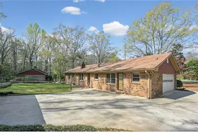 8918 Thornton Boulevard, Jonesboro, GA 30236 - Photo 31