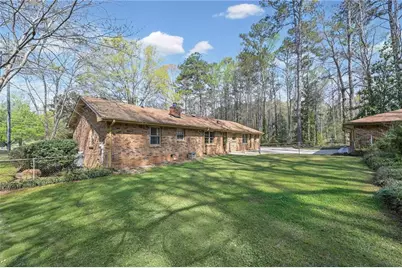 8918 Thornton Boulevard, Jonesboro, GA 30236 - Photo 33