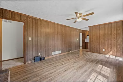 8918 Thornton Boulevard, Jonesboro, GA 30236 - Photo 9