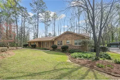 8918 Thornton Boulevard, Jonesboro, GA 30236 - Photo 3