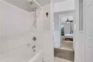 5813 Four Winds Dr SW, Lilburn, GA 30047 - Photo 37