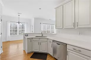 1111 Whithers Dr, Lawrenceville, GA 30045 - Photo 9