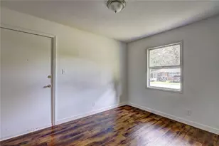 2423 Thrasher Ave, Macon, GA 31206 - Photo 5