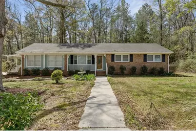 120 Clifford Circle, Griffin, GA 30223 - Photo 1