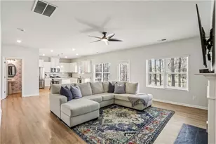 625 Clark Lake Estates Dr, Grayson, GA 30017 - Photo 7