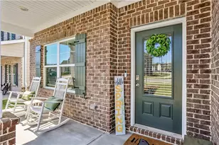 625 Clark Lake Estates Dr, Grayson, GA 30017 - Photo 3