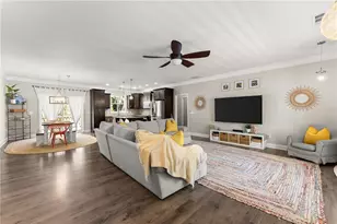 464 Holly Pl, Gainesville, GA 30501 - Photo 9