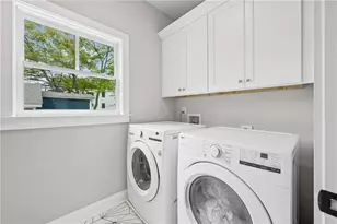 95 Flora Ave NE, Atlanta, GA 30307 - Photo 21