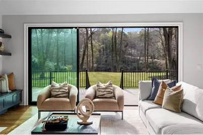 4562 Columns Drive SE, Marietta, GA 30067 - Photo 5