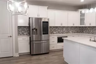 6146 Holly Pk Ln SE, Mableton, GA 30126 - Photo 7