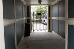 6146 Holly Pk Ln SE, Mableton, GA 30126 - Photo 3