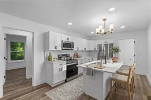 2466 Old Hapeville Rd SW, Atlanta, GA 30315 - Photo 7