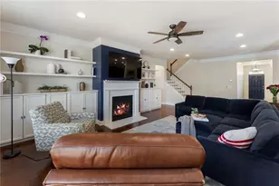 704 Hedge Brook Dr, Woodstock, GA 30188 - Photo 11