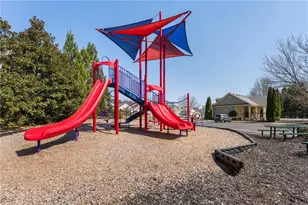 704 Hedge Brook Dr, Woodstock, GA 30188 - Photo 59