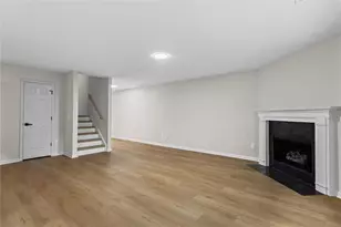 6261 Lake Valley Point, Lithonia, GA 30058 - Photo 7