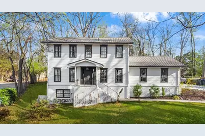 813 Lakeshore Drive, Berkeley Lake, GA 30096 - Photo 1