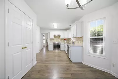 1811 Hayden Mill Court, Lawrenceville, GA 30043 - Photo 7