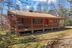 300 Small Pond Dr, Cleveland, GA 30528 - Photo 1