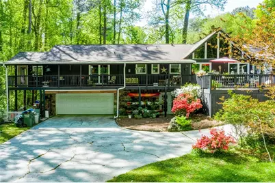 4587 Town Crier Road SW, Lilburn, GA 30047 - Photo 59