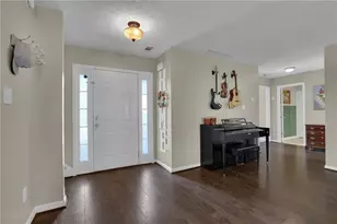 1496 Anita Bluff Cir, Lawrenceville, GA 30045 - Photo 5